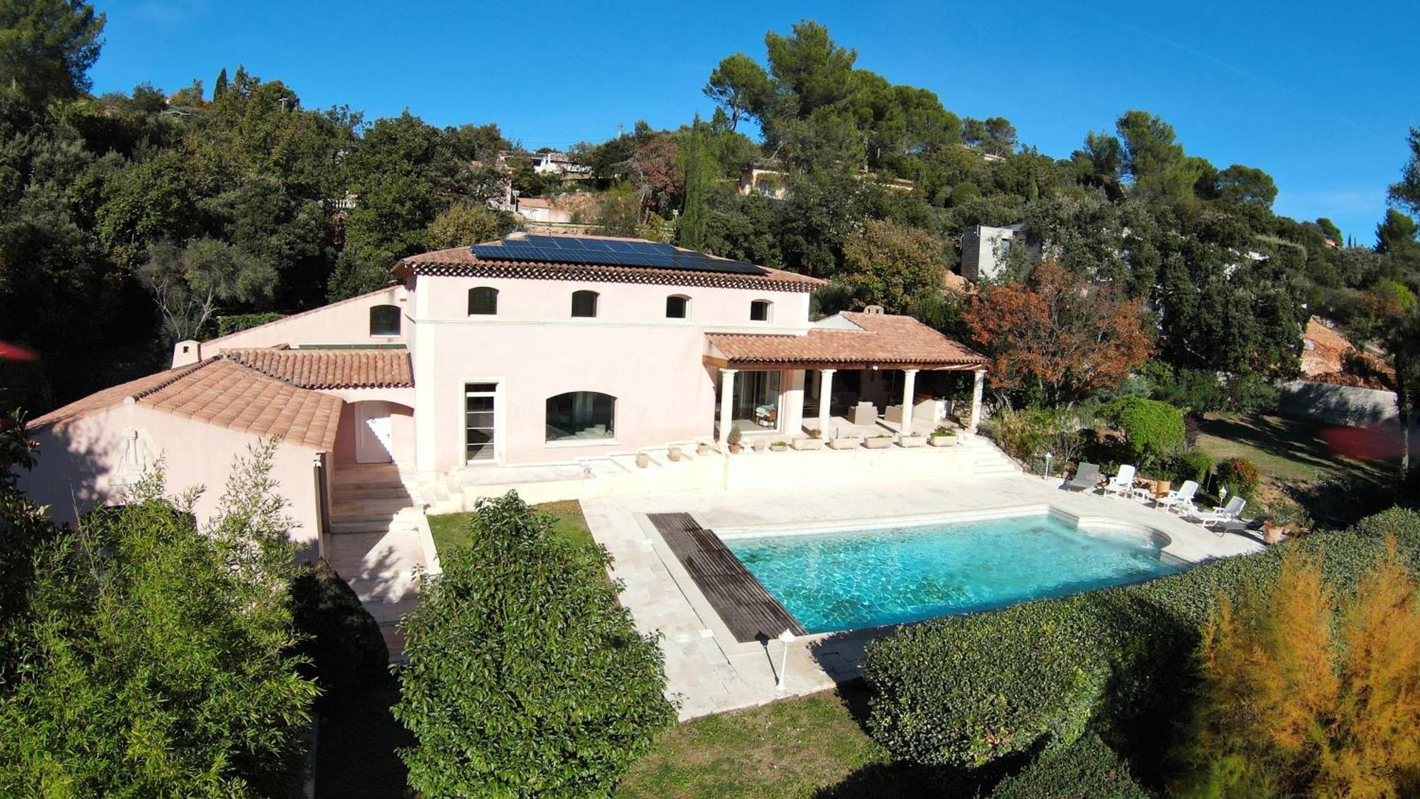 Villa Mycenes Garéoult Eksteriør bilde